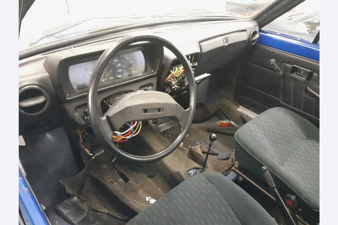 Peças sobressalentes e máquinas usadas da SKODA Auto, a.s.-4